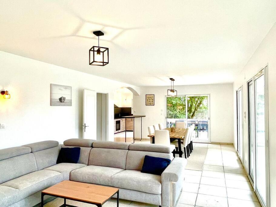 Charmante Villa Pour 10 Personnes Saint-Augustin  Exterior photo